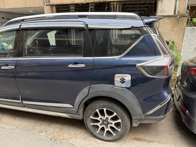 https://images10.gaadi.com/usedgaadi-sellcar/UsedCar/f5a971d2a/c539d265-c8c9-4df4-a8af-43f7c5fadb99.jpeg?imwidth=6401