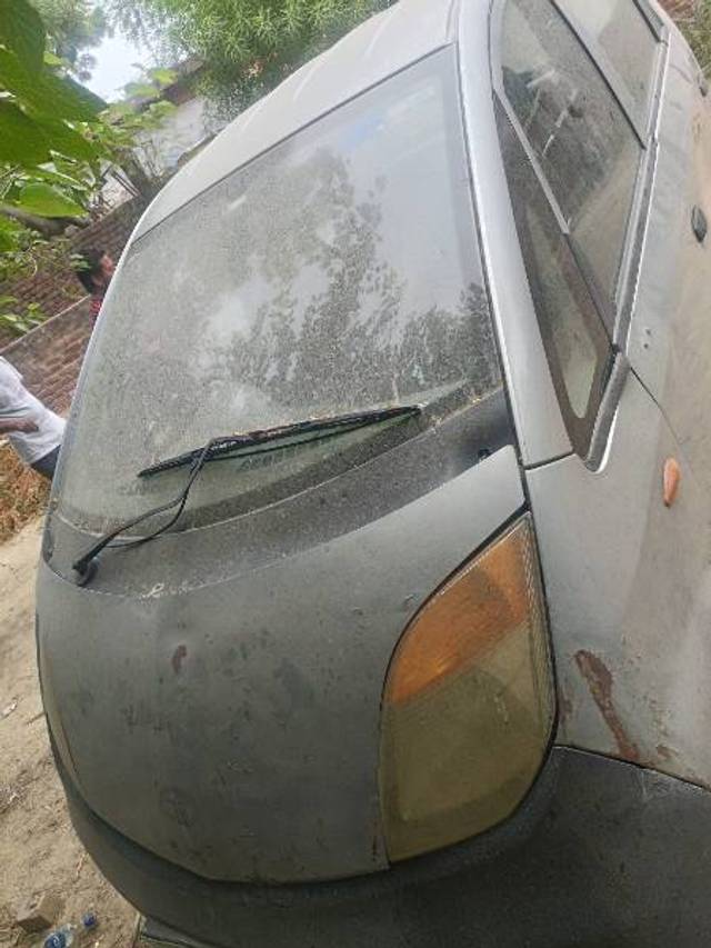 https://images10.gaadi.com/usedgaadi-sellcar/UsedCar/f5aa809ca/510cbeaf-93a4-4106-8a6a-43076874fb5d.jpg?imwidth=6401