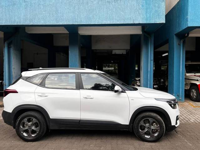 https://images10.gaadi.com/usedgaadi-sellcar/UsedCar/f5ac9aeaa/08419280-bd71-4201-9bcb-84571e587feb.jpeg?imwidth=6401