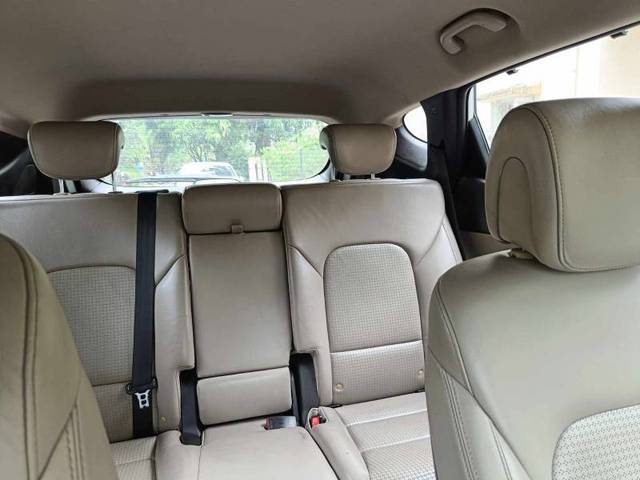 https://images10.gaadi.com/usedgaadi-sellcar/UsedCar/f5acca5ba/dca066ad-6a2b-4b3d-b5a0-7bd30098b692.jpg?imwidth=6401