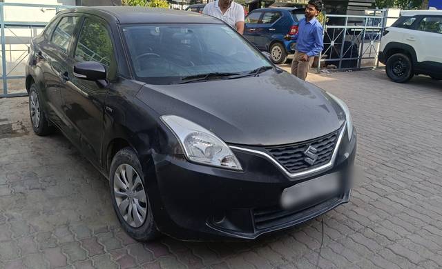 https://images10.gaadi.com/usedgaadi-sellcar/UsedCar/f5acf02da/3bd5f8c9-825e-4643-be00-39200c9148eb.jpg?imwidth=6400