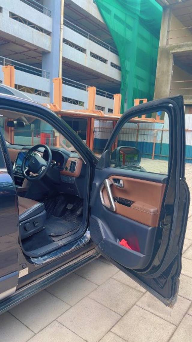 https://images10.gaadi.com/usedgaadi-sellcar/UsedCar/f5ad0d00a/b966be94-405e-4029-b546-fc41f08f6c4f.jpeg?imwidth=6402
