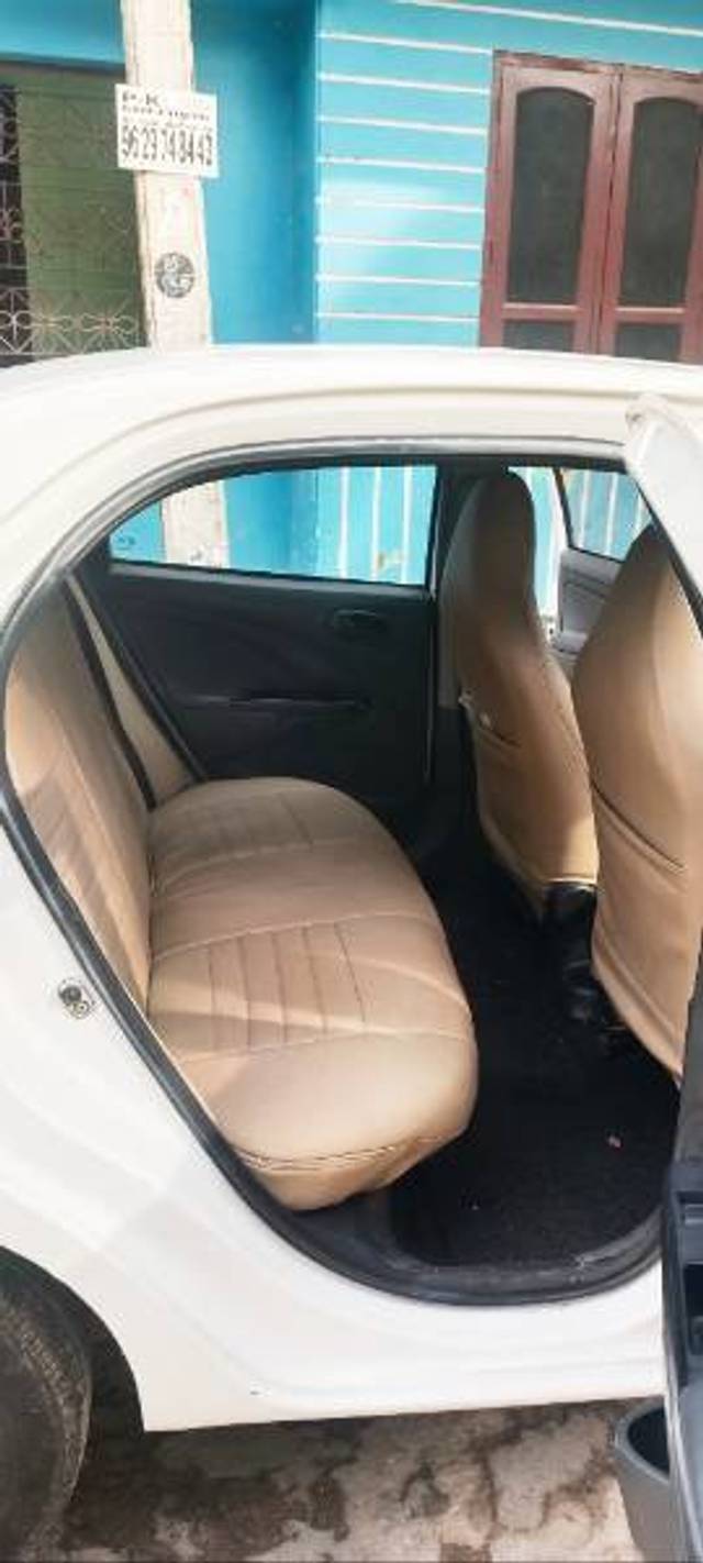 https://images10.gaadi.com/usedgaadi-sellcar/UsedCar/f5add2a0a/6776c4ca-0e31-4347-801e-5d162a3b07a8.jpg?imwidth=6401