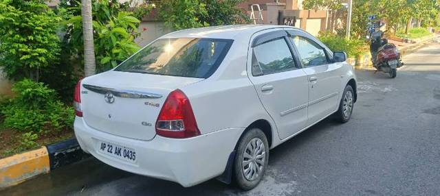 https://images10.gaadi.com/usedgaadi-sellcar/UsedCar/f5ae3852a/e8c3657a-5a00-4762-b66f-3460efc7dbc9.jpeg?imwidth=6402