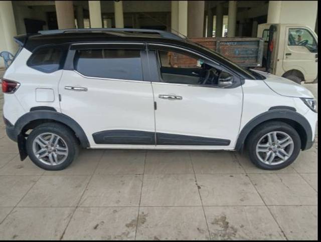 https://images10.gaadi.com/usedgaadi-sellcar/UsedCar/f5aef227a/a4d7ba0e-d553-4fc6-9a0e-87b8951f2e69.jpg?imwidth=6401
