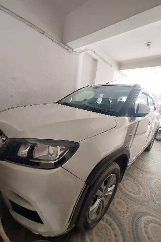 https://images10.gaadi.com/usedgaadi-sellcar/UsedCar/f5afa477a/3edbb1a8-669d-4841-8e7f-b99172de0065.jpeg?imwidth=6400