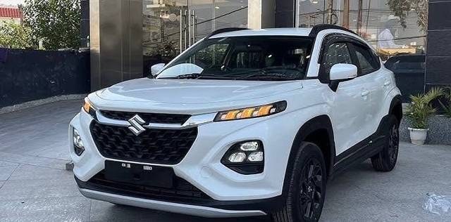 https://images10.gaadi.com/usedgaadi-sellcar/UsedCar/f5b05049a/8411d1a7-09b5-46cb-aa63-953bb256e93d.jpeg?imwidth=6400