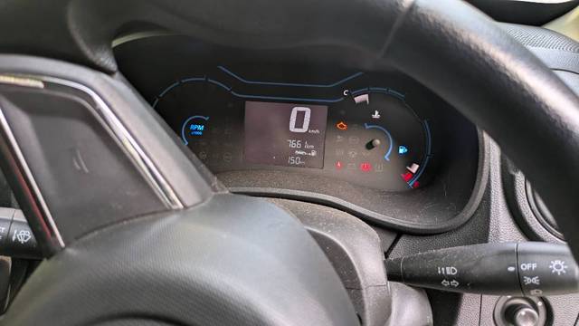 https://images10.gaadi.com/usedgaadi-sellcar/UsedCar/f5b0886da/70c237b5-4ea5-4bf1-aaad-9755c014f596.jpg?imwidth=6401