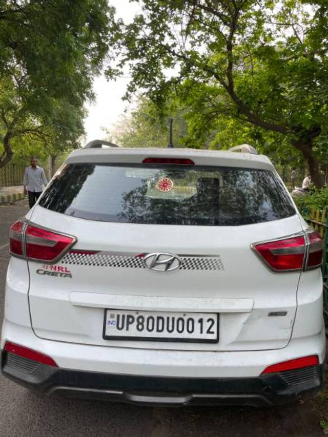 https://images10.gaadi.com/usedgaadi-sellcar/UsedCar/f5b18dc5a/53541fdd-a957-4f81-881b-0700e141930d.jpg?imwidth=6400