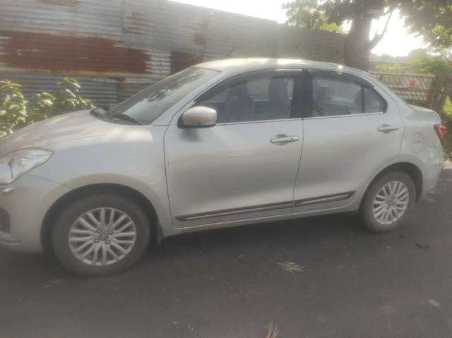https://images10.gaadi.com/usedgaadi-sellcar/UsedCar/f5b290e4a/c63aa3e1-e1b0-42b1-bfc1-1711555b03e4.jpg?imwidth=6400