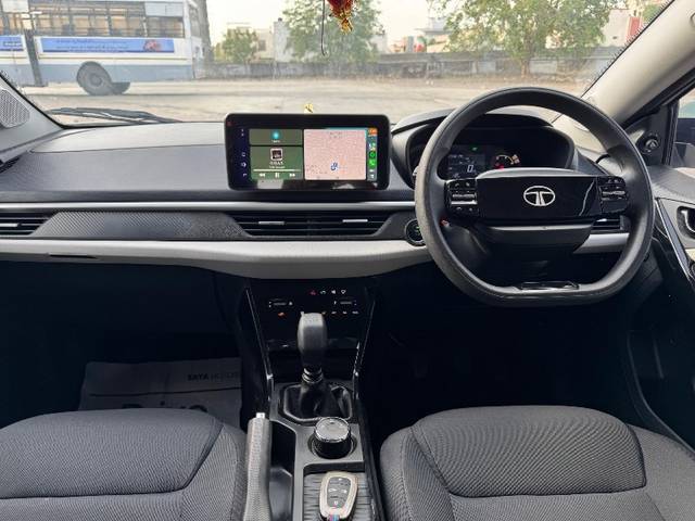 https://images10.gaadi.com/usedgaadi-sellcar/UsedCar/f5b29d56a/4d076df4-8386-4508-a394-2b7707615d0f.jpeg?imwidth=6402