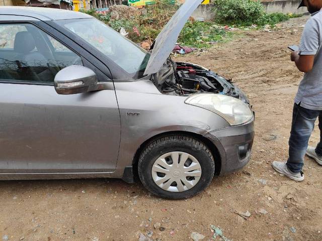 https://images10.gaadi.com/usedgaadi-sellcar/UsedCar/f5b429c0a/23a1774e-edd1-4b2e-8217-772bc4e73d27.jpeg?imwidth=6401