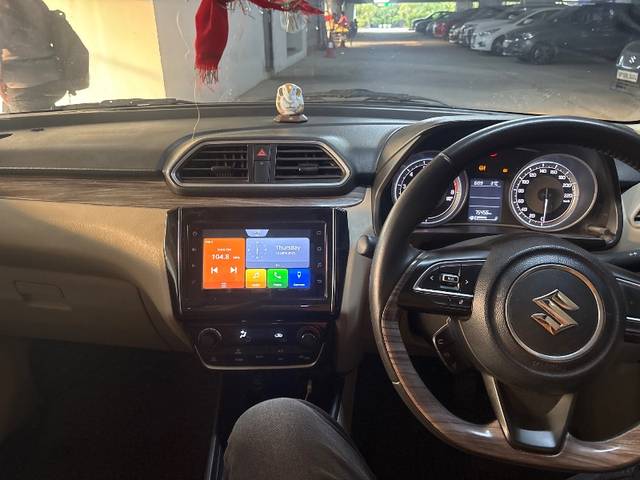 https://images10.gaadi.com/usedgaadi-sellcar/UsedCar/f5b4a9a0a/e4eae957-1efe-49f1-9f64-e11d09a2e757.jpg?imwidth=6402
