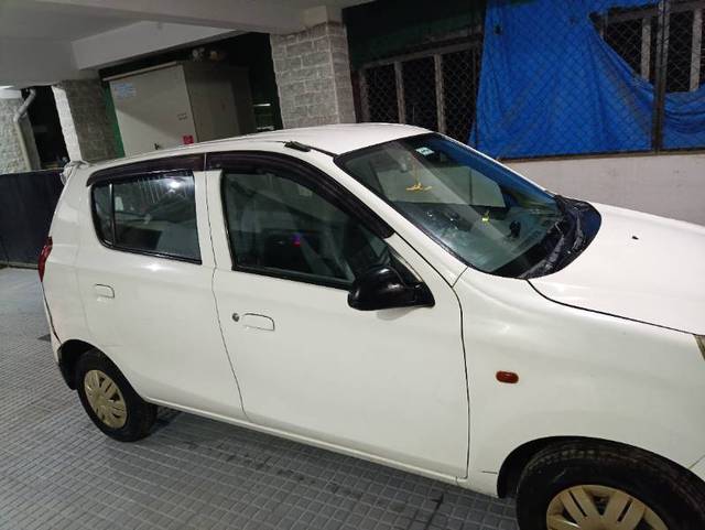 https://images10.gaadi.com/usedgaadi-sellcar/UsedCar/f5b6240da/2e076701-d598-49e8-8904-cfe7876ff37a.jpg?imwidth=6401