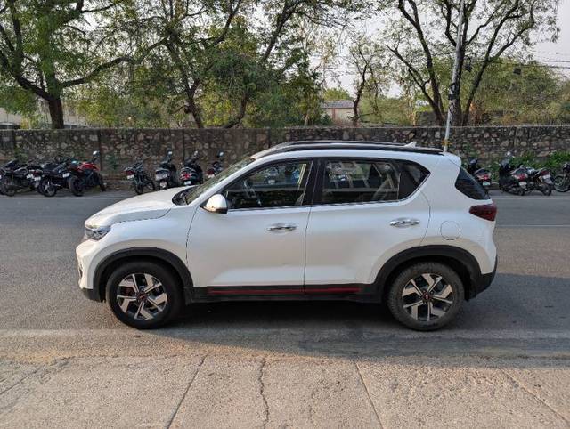 https://images10.gaadi.com/usedgaadi-sellcar/UsedCar/f5b64129a/3af87312-c715-46d9-94ef-9262b4141468.jpg?imwidth=6400