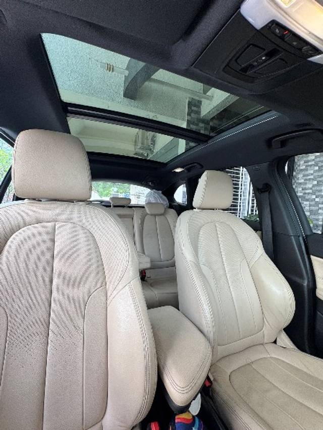 https://images10.gaadi.com/usedgaadi-sellcar/UsedCar/f5b6c43ba/573aacdd-6452-428b-bbaf-ad559e282bc3.jpeg?imwidth=6402