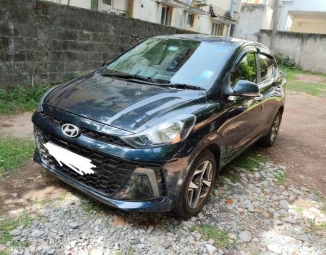 https://images10.gaadi.com/usedgaadi-sellcar/UsedCar/f5b7deb7a/fbd86165-9f60-4c9d-86e2-0bf29afb6524.jpg?imwidth=6400