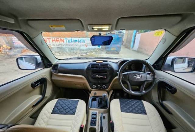 https://images10.gaadi.com/usedgaadi-sellcar/UsedCar/f5b7e6a6a/b42327e3-071a-43d5-bb32-bd1128745817.jpg?imwidth=6401