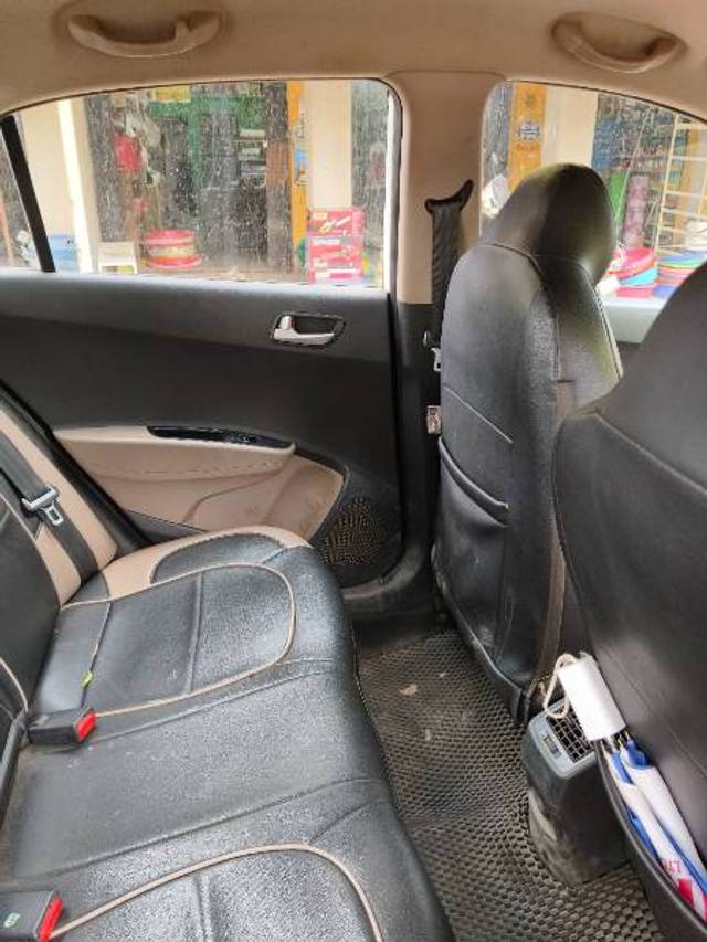 https://images10.gaadi.com/usedgaadi-sellcar/UsedCar/f5b899a2a/d5a5d994-1e45-4d86-83cc-2c14267ddf02.jpg?imwidth=6402