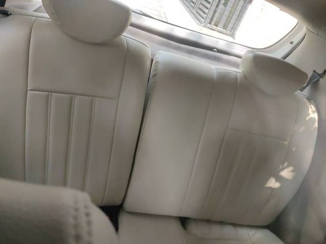 https://images10.gaadi.com/usedgaadi-sellcar/UsedCar/f5b8a7d7a/ae34d5b4-b5c5-4962-ab57-c507b7ccda70.jpg?imwidth=6401