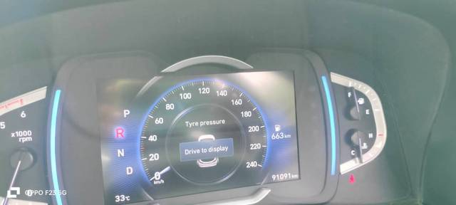 https://images10.gaadi.com/usedgaadi-sellcar/UsedCar/f5b8cefda/555f8e04-dbbc-4bc7-b31a-64513bd8537f.jpg?imwidth=6402