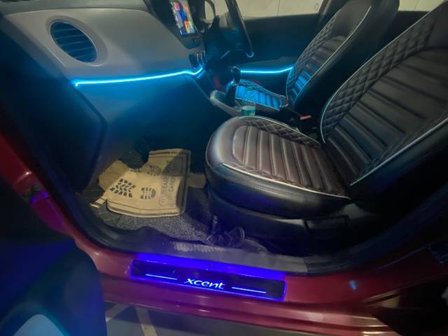 https://images10.gaadi.com/usedgaadi-sellcar/UsedCar/f5b98478a/cfb4b8ee-9e65-42d6-8792-3dd66e6f1a3b.jpeg?imwidth=6401