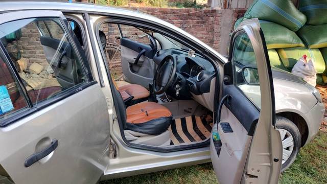 https://images10.gaadi.com/usedgaadi-sellcar/UsedCar/f5b99e18a/e07faa55-1ff2-42ce-bf9d-d9cabcc45daa.jpg?imwidth=6401