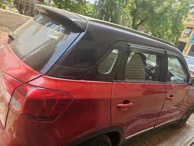 https://images10.gaadi.com/usedgaadi-sellcar/UsedCar/f5b9b05ea/55361b6b-c773-47ad-9620-16465690cbd7.jpg?imwidth=6400
