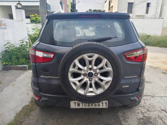 https://images10.gaadi.com/usedgaadi-sellcar/UsedCar/f5b9dc38a/f316a383-5bc2-4ae0-b812-2ec440cb6614.jpg?imwidth=6401