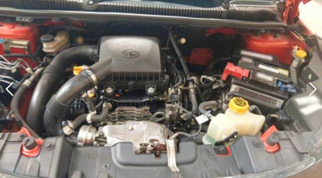 https://images10.gaadi.com/usedgaadi-sellcar/UsedCar/f5ba1303a/0650b10b-19be-4b06-9826-d30de0dd3556.jpg?imwidth=6402
