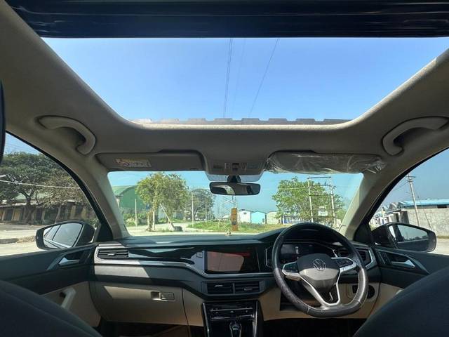 https://images10.gaadi.com/usedgaadi-sellcar/UsedCar/f5ba9cfca/31a822e4-3052-481e-8edd-c21bda1cab98.jpeg?imwidth=6401