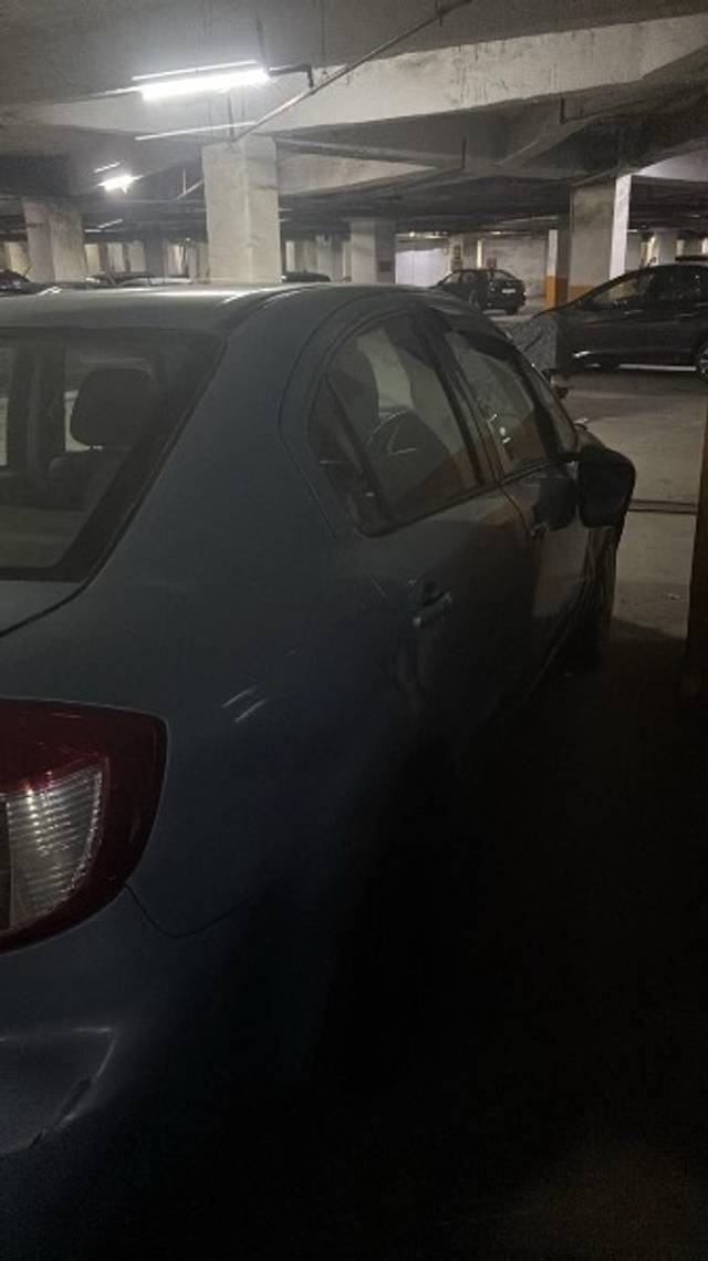 https://images10.gaadi.com/usedgaadi-sellcar/UsedCar/f5baee36a/9b12e59f-64da-431d-94fd-7cb80fc2f1d6.jpeg?imwidth=6402