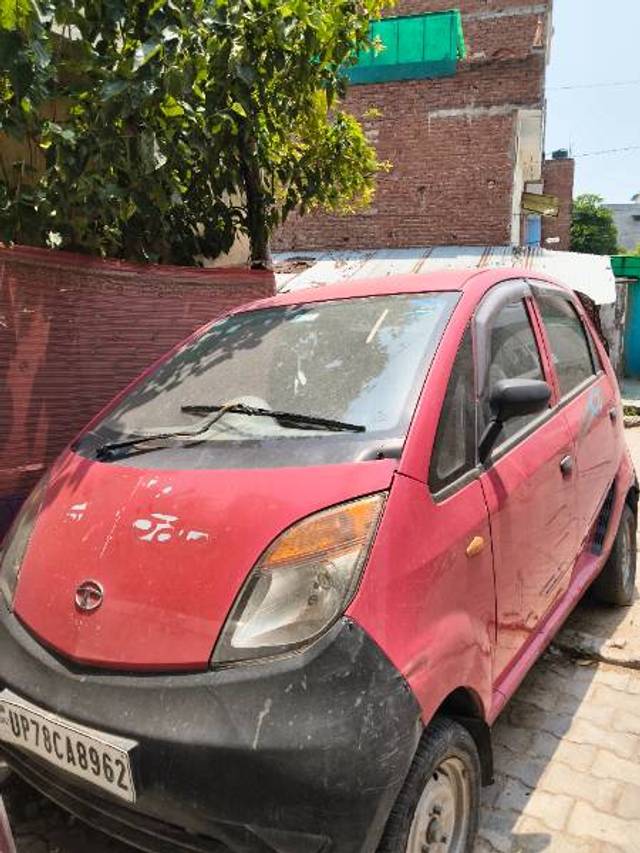 https://images10.gaadi.com/usedgaadi-sellcar/UsedCar/f5bc00f1a/3d14d978-cafc-41da-9113-3d5c8580053b.jpg?imwidth=6400
