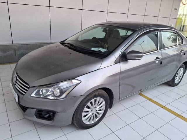 https://images10.gaadi.com/usedgaadi-sellcar/UsedCar/f5bc4bfda/61af6a75-5b8f-4aaa-8f69-4c0a3b0dfda5.jpg?imwidth=6400