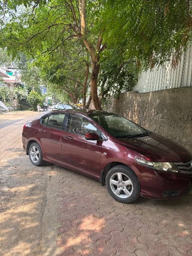 https://images10.gaadi.com/usedgaadi-sellcar/UsedCar/f5bc803ea/12837118-5b6b-4512-99c0-866951bb8a4e.jpg?imwidth=6400