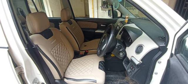 https://images10.gaadi.com/usedgaadi-sellcar/UsedCar/f5bec63ba/ffd619a2-7bed-4955-a876-a3fca386a580.jpg?imwidth=6400