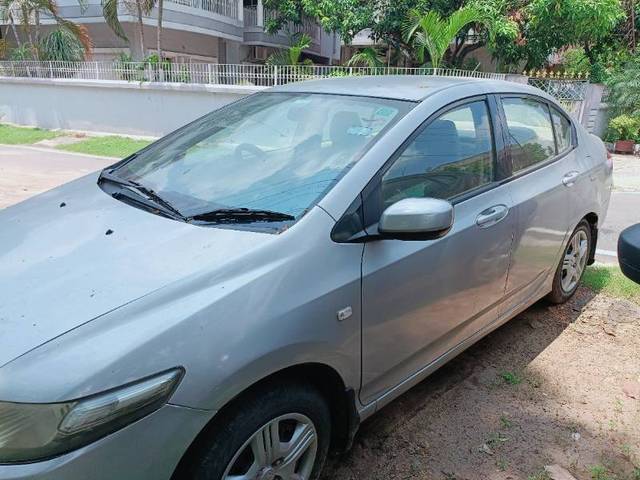 https://images10.gaadi.com/usedgaadi-sellcar/UsedCar/f5bef144a/8f9bc016-7c92-44f7-8a24-a404793afd22.jpg?imwidth=6400