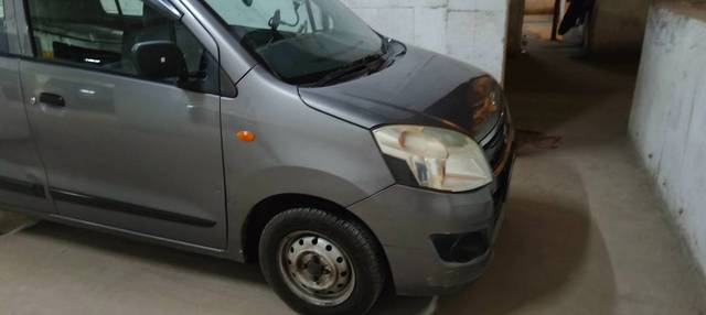 https://images10.gaadi.com/usedgaadi-sellcar/UsedCar/f5bf4c17a/faa38b2c-de4d-468a-a947-db6aa79ca152.jpg?imwidth=6402