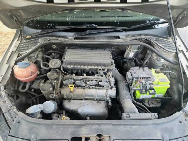 https://images10.gaadi.com/usedgaadi-sellcar/UsedCar/f5bfbdc6a/1456e423-57e6-48fb-9c1a-1b49805742fd.jpg?imwidth=6401