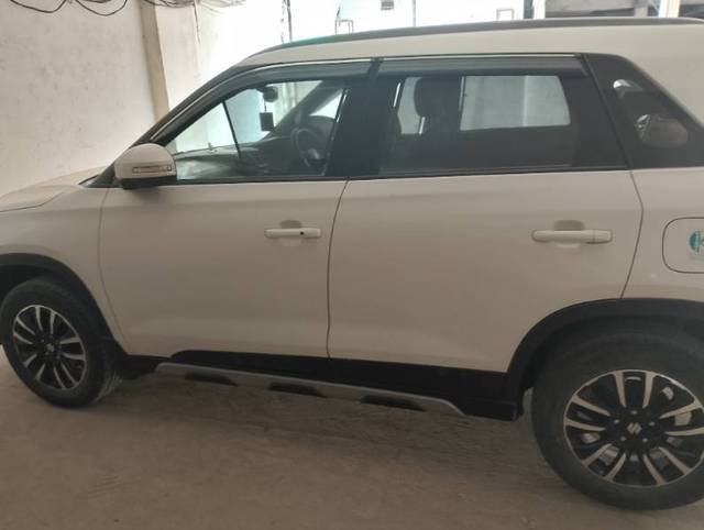 https://images10.gaadi.com/usedgaadi-sellcar/UsedCar/f5c053d0a/cd2d6803-d3ef-4fdb-b23c-fd3054eeb6f6.jpg?imwidth=6400