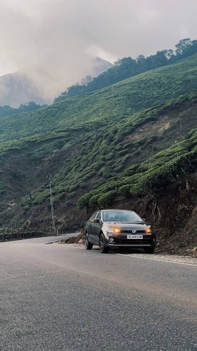 https://images10.gaadi.com/usedgaadi-sellcar/UsedCar/f5c150bba/bd31f797-5ee7-445c-a2a7-d1a219f40416.jpeg?imwidth=6400