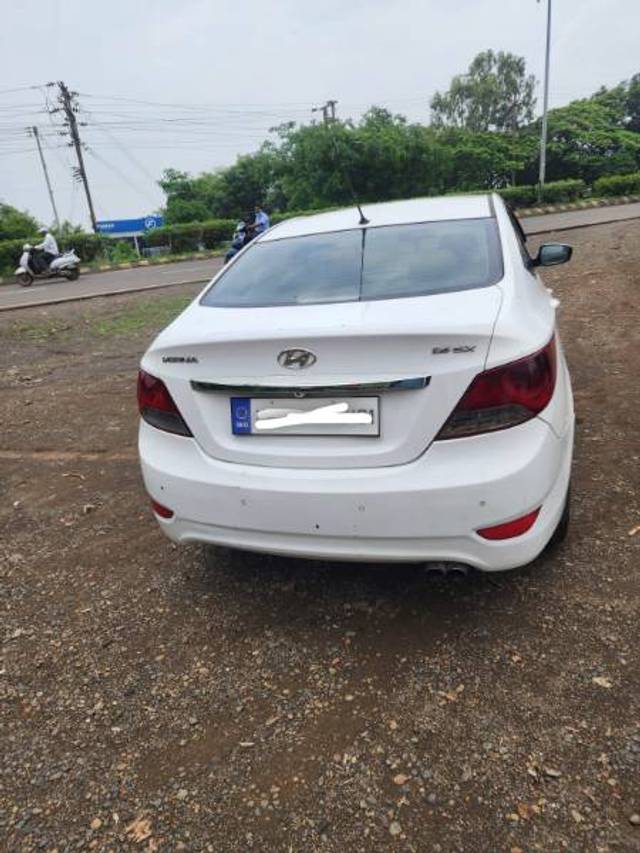 https://images10.gaadi.com/usedgaadi-sellcar/UsedCar/f5c16466a/350040bb-fa0d-44e5-b96f-3145212ecf63.jpg?imwidth=6401