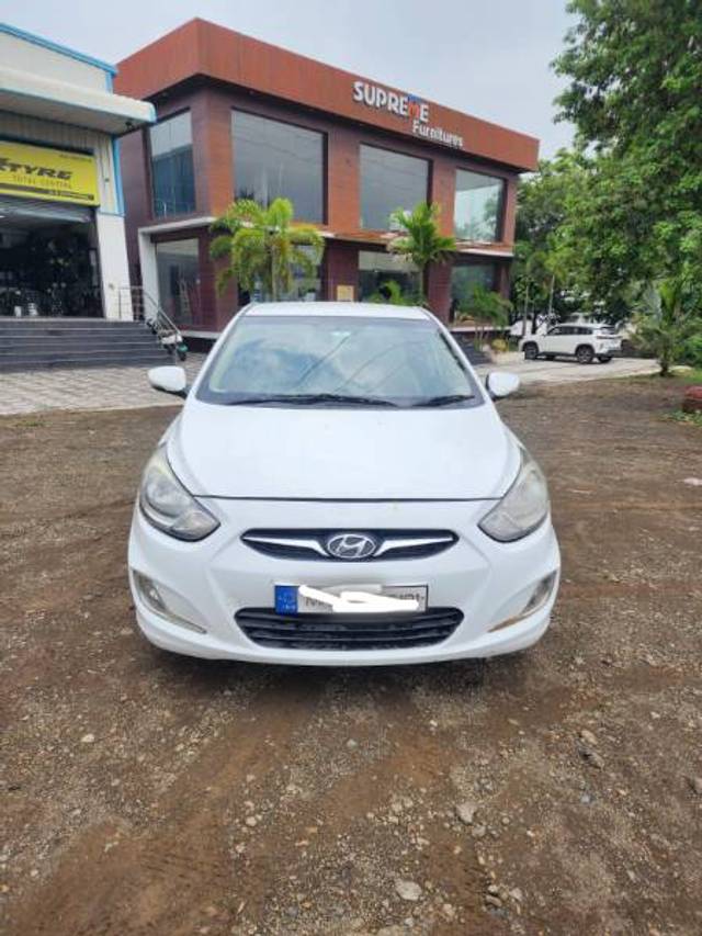 https://images10.gaadi.com/usedgaadi-sellcar/UsedCar/f5c16466a/9c1c8468-b2a8-49ae-952d-df758d45d13f.jpg?imwidth=6400