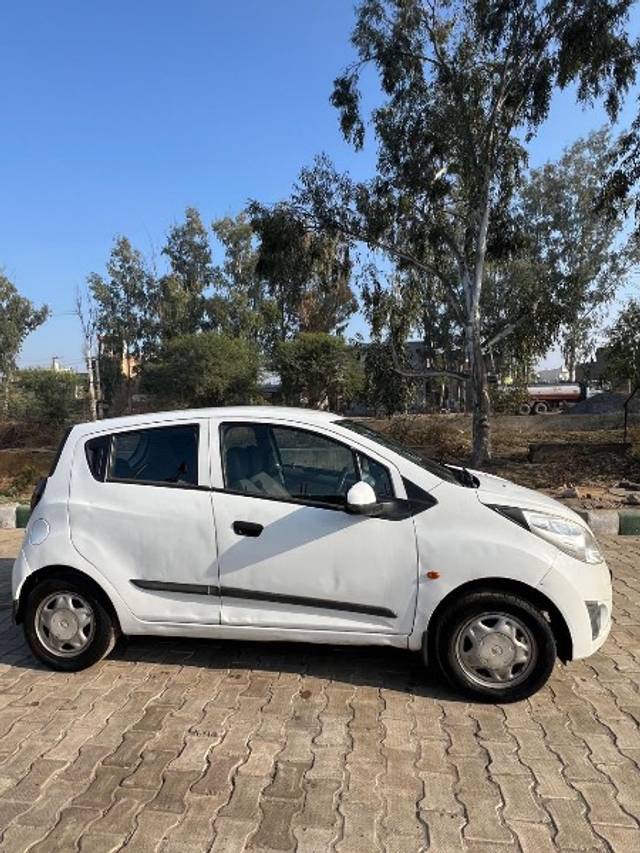 https://images10.gaadi.com/usedgaadi-sellcar/UsedCar/f5c17b79a/1c93b5be-9575-44a1-bd37-bd11a649427d.jpeg?imwidth=6401