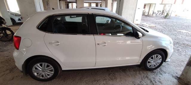 https://images10.gaadi.com/usedgaadi-sellcar/UsedCar/f5c1b76da/16112f29-e113-489d-8e8b-bc46c63e0cf8.jpeg?imwidth=6401