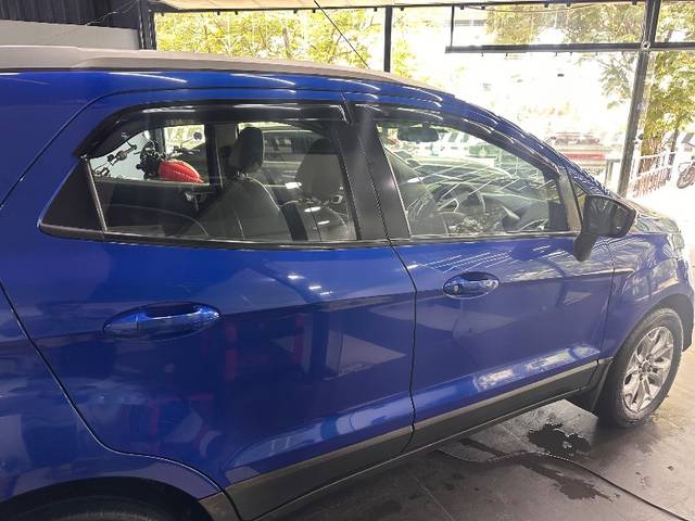 https://images10.gaadi.com/usedgaadi-sellcar/UsedCar/f5c1cdf7a/5db085ca-ac7f-4636-8217-6cc73f78ea19.jpeg?imwidth=6401