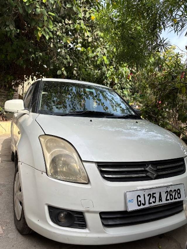 https://images10.gaadi.com/usedgaadi-sellcar/UsedCar/f5c20be1a/ae1abac4-b694-4674-b19f-9b82fa40533f.jpeg?imwidth=6400