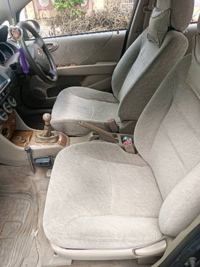 https://images10.gaadi.com/usedgaadi-sellcar/UsedCar/f5c28d98a/ad468164-b7c0-4dc9-affe-dc4bf99bd680.jpg?imwidth=6402