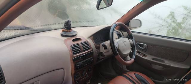 https://images10.gaadi.com/usedgaadi-sellcar/UsedCar/f5c36b2ba/fd571732-d910-497f-9dfd-34b2fb5f60ff.jpg?imwidth=6402