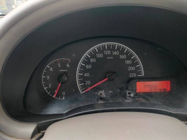 https://images10.gaadi.com/usedgaadi-sellcar/UsedCar/f5c3f88da/0703a8ce-4ce5-4530-b8ac-089563dc01e2.jpeg?imwidth=6402